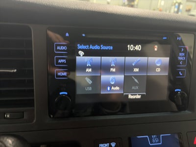 2017 Toyota Sienna LE