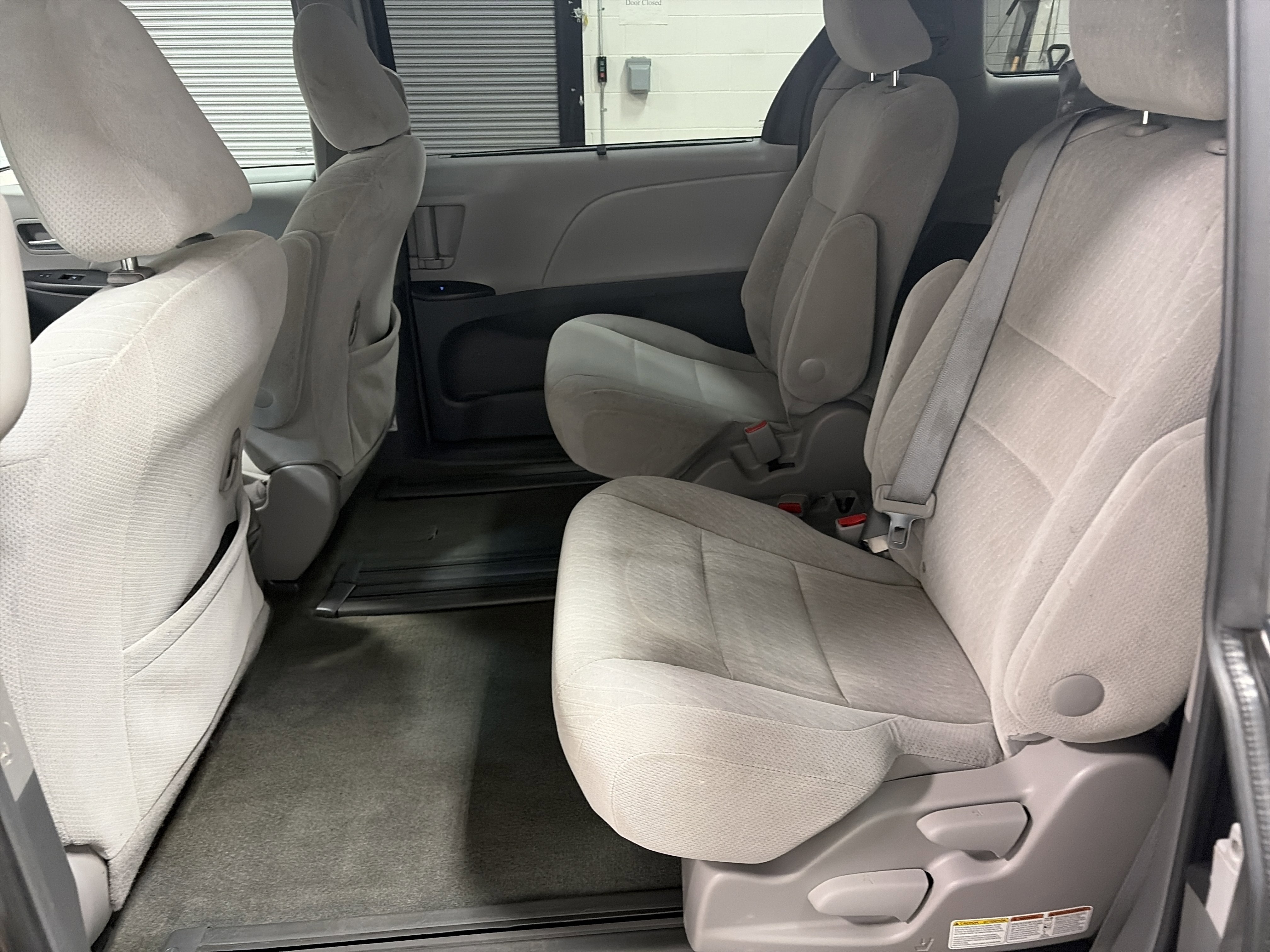 2017 Toyota Sienna LE