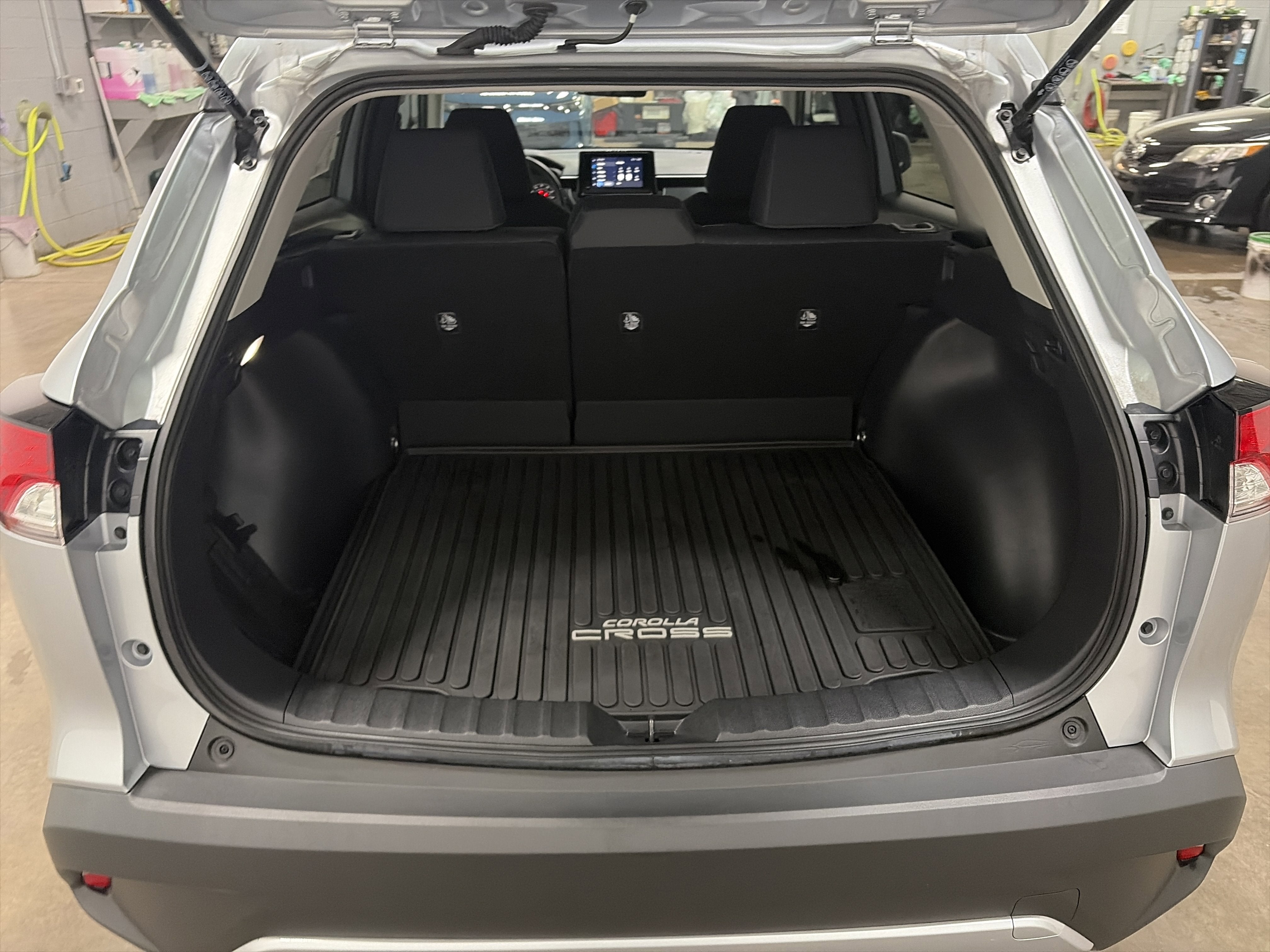 2023 Toyota Corolla Cross LE