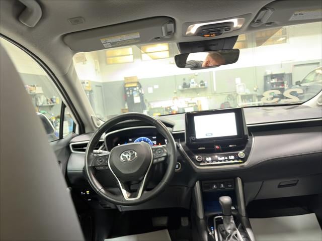2023 Toyota Corolla Cross XLE