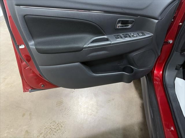 2025 Mitsubishi Outlander Sport 2.0 ES