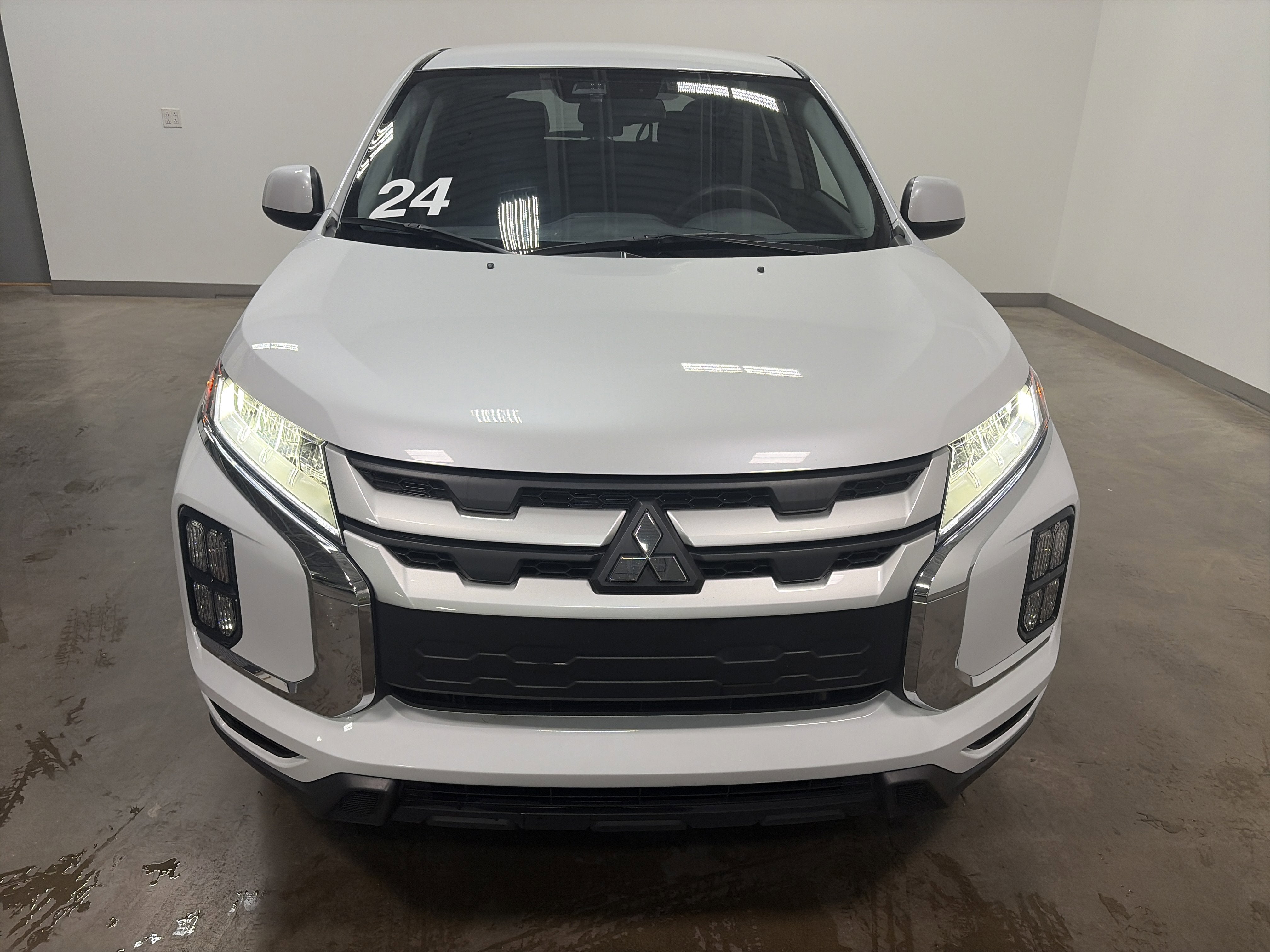 2024 Mitsubishi Outlander Sport 2.0 ES