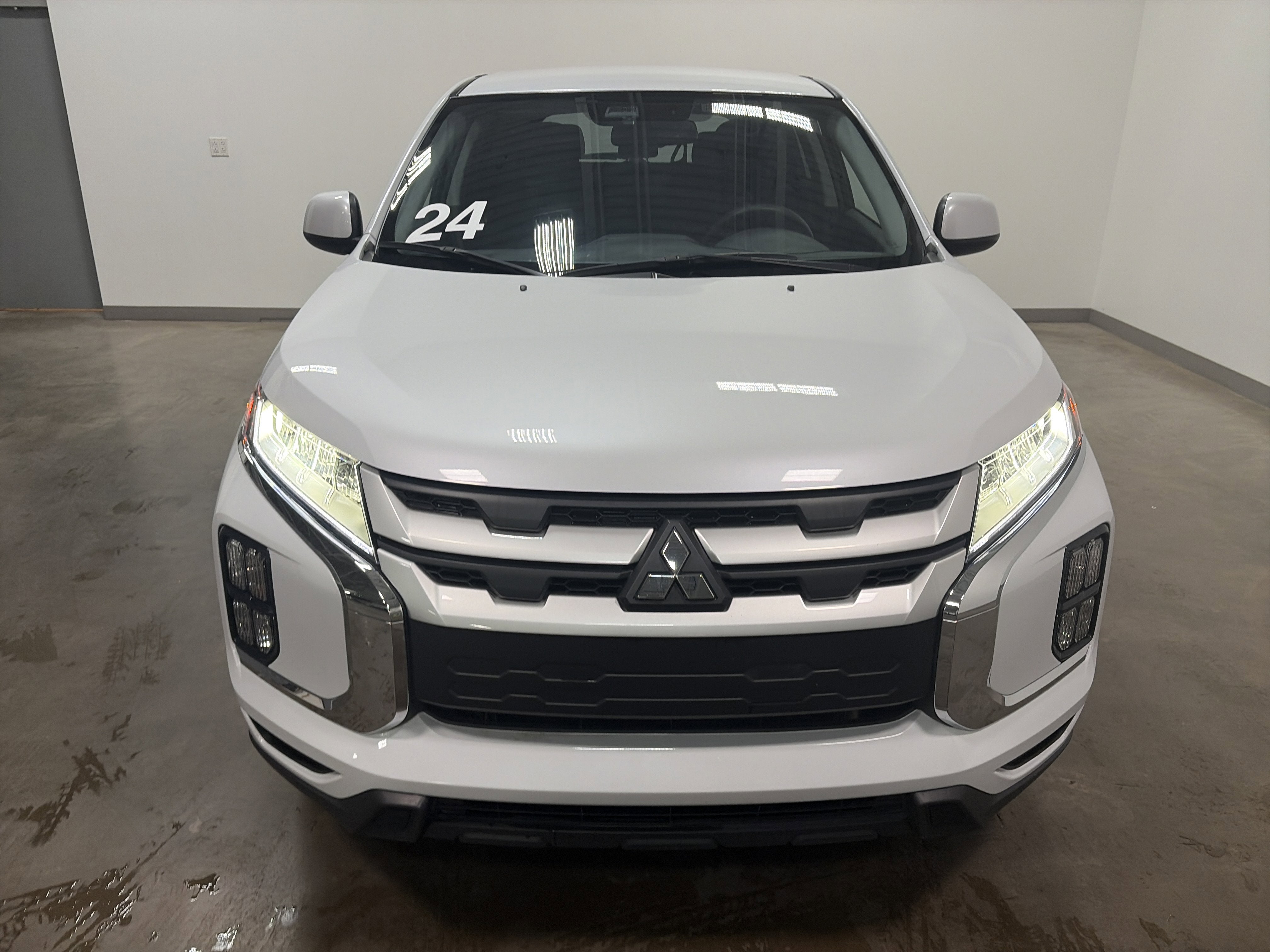 2024 Mitsubishi Outlander Sport 2.0 ES