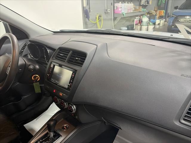 2024 Mitsubishi Outlander Sport 2.0 ES