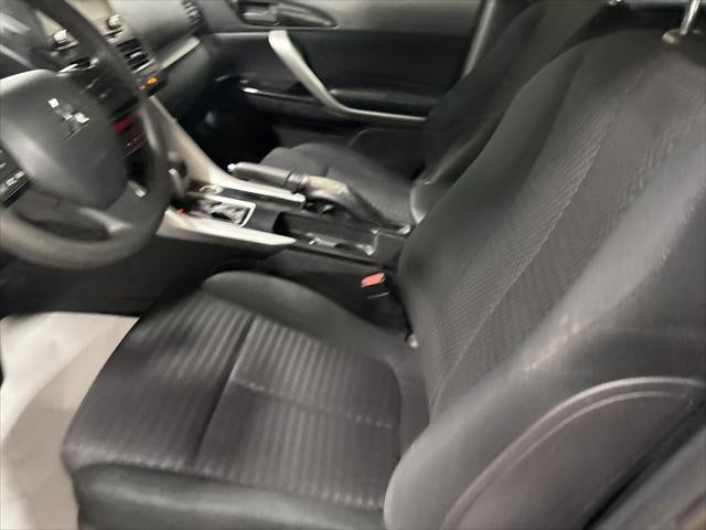 2022 Mitsubishi Eclipse Cross LE