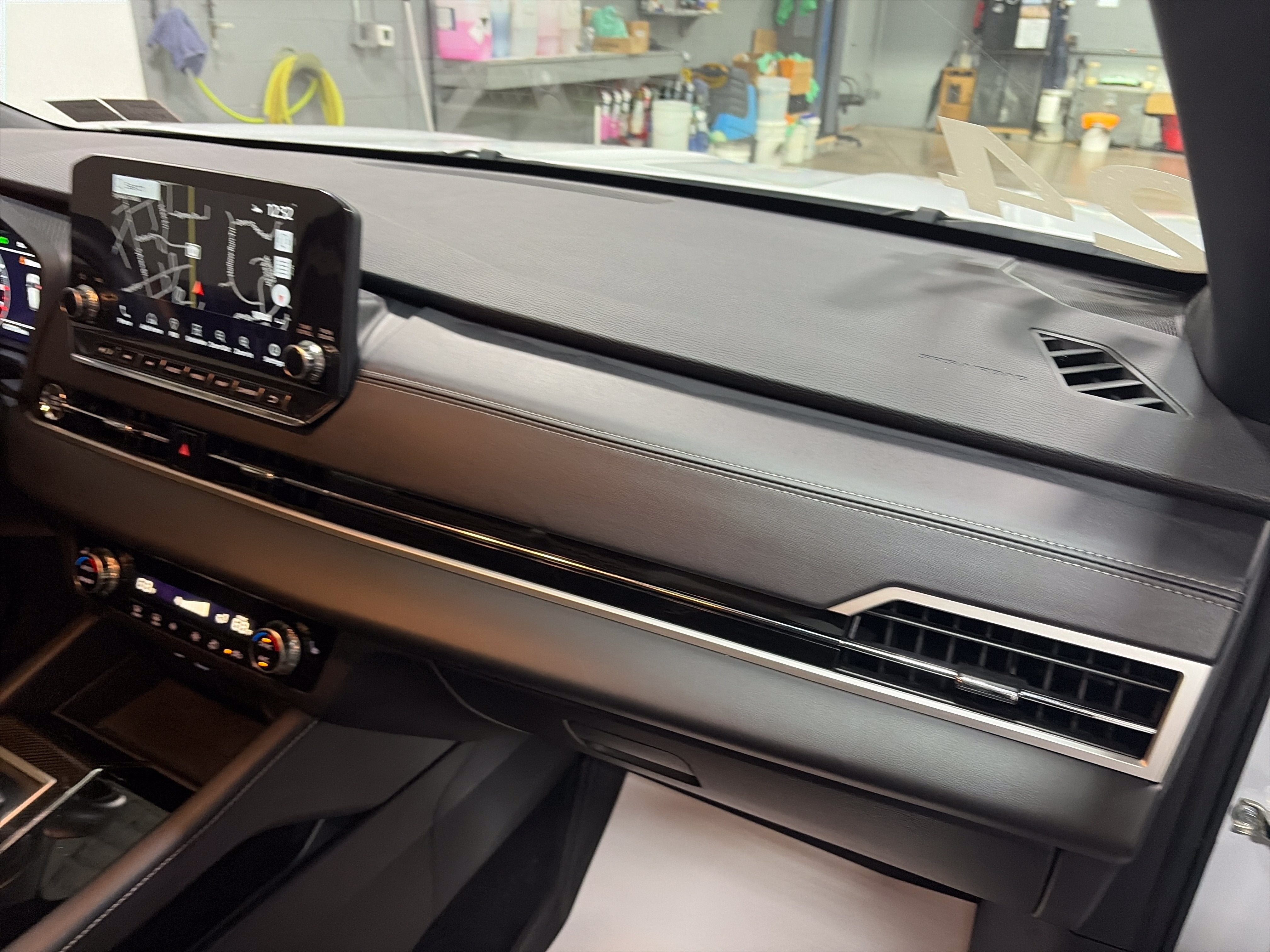 2024 Mitsubishi Outlander SE Black Edition