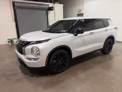 2024 Mitsubishi Outlander SE Black Edition