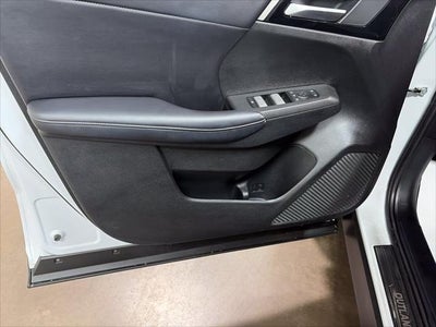 2024 Mitsubishi Outlander SE Black Edition