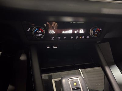 2024 Mitsubishi Outlander SE Black Edition