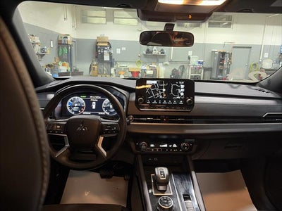 2024 Mitsubishi Outlander SE Black Edition