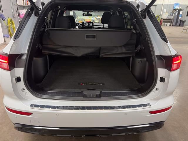 2024 Mitsubishi Outlander SE Black Edition