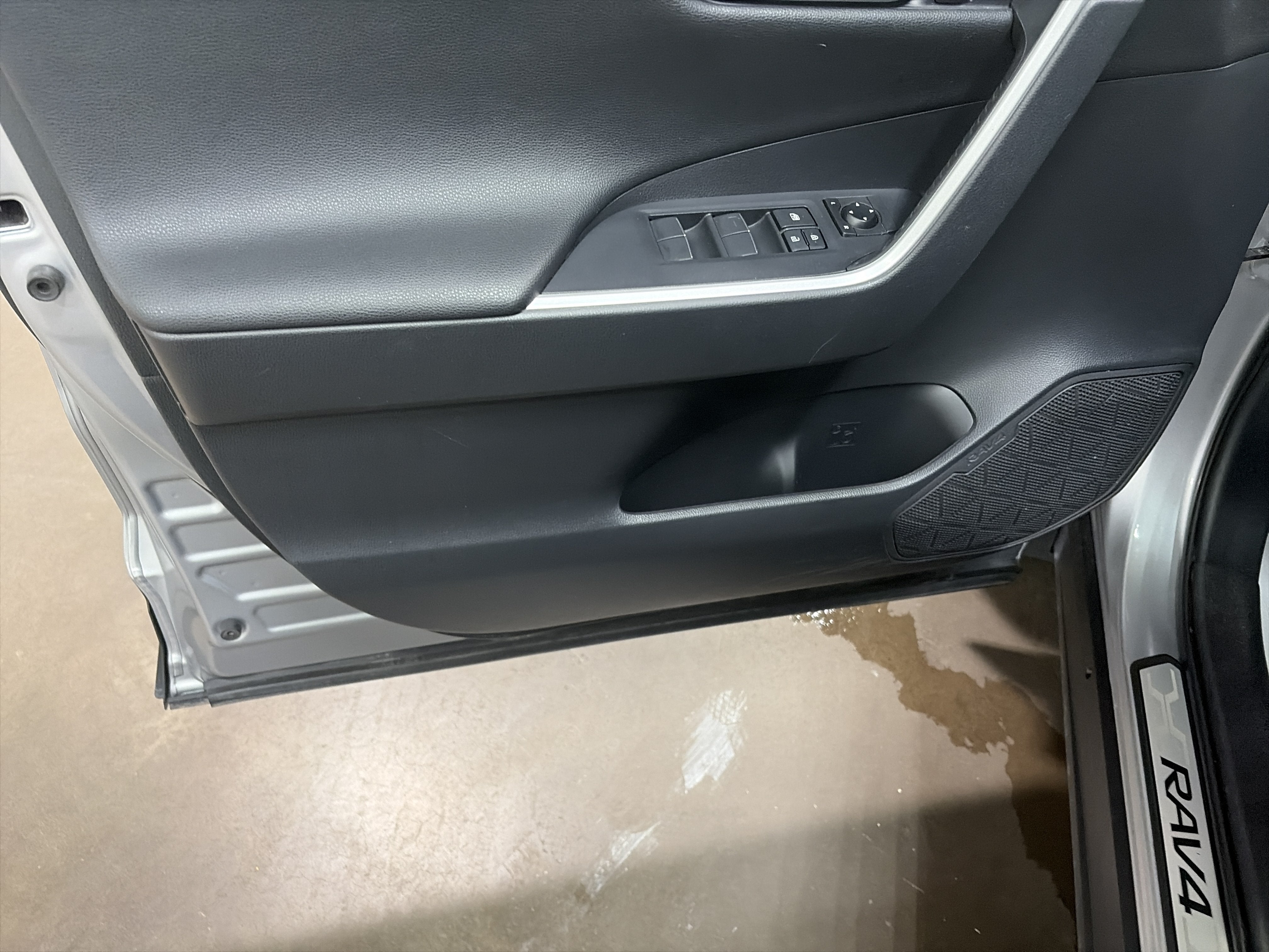 2020 Toyota RAV4 Hybrid Limited