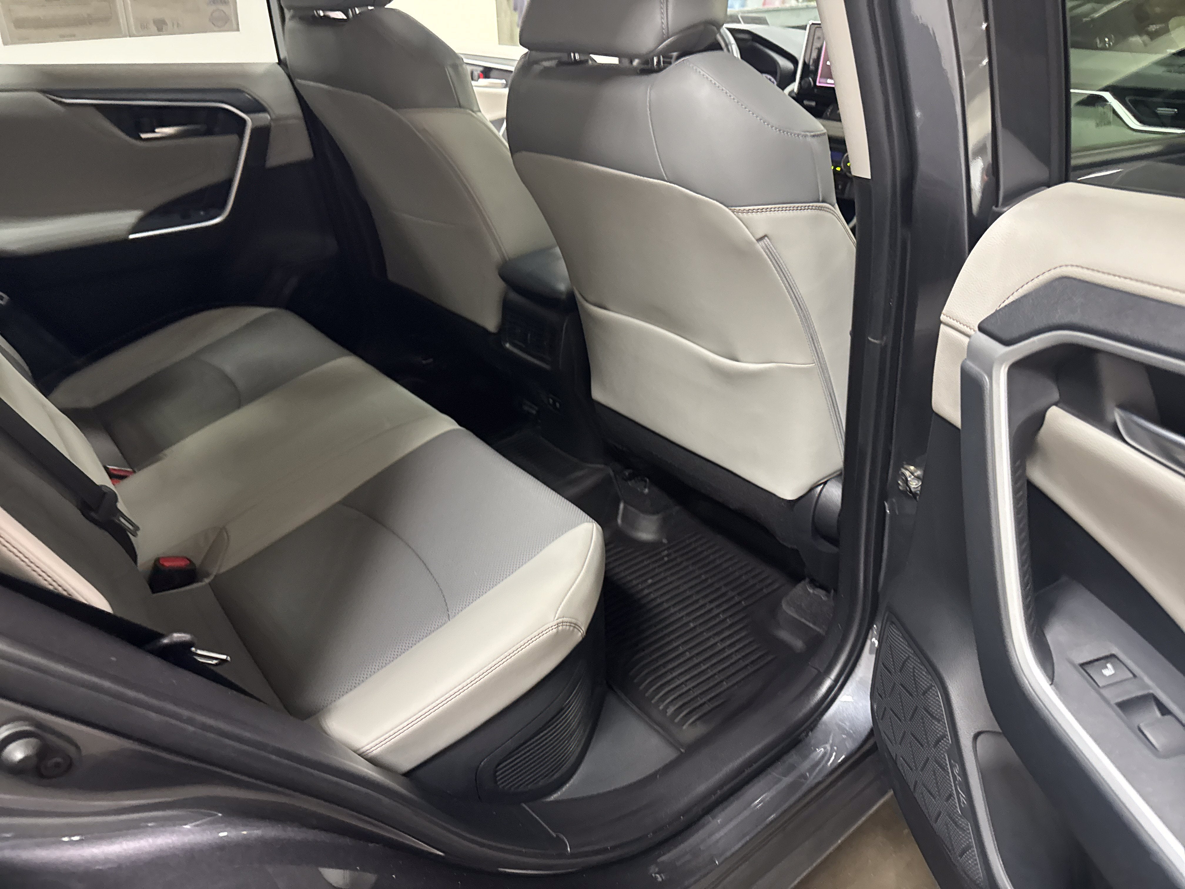 2019 Toyota RAV4 Hybrid Limited
