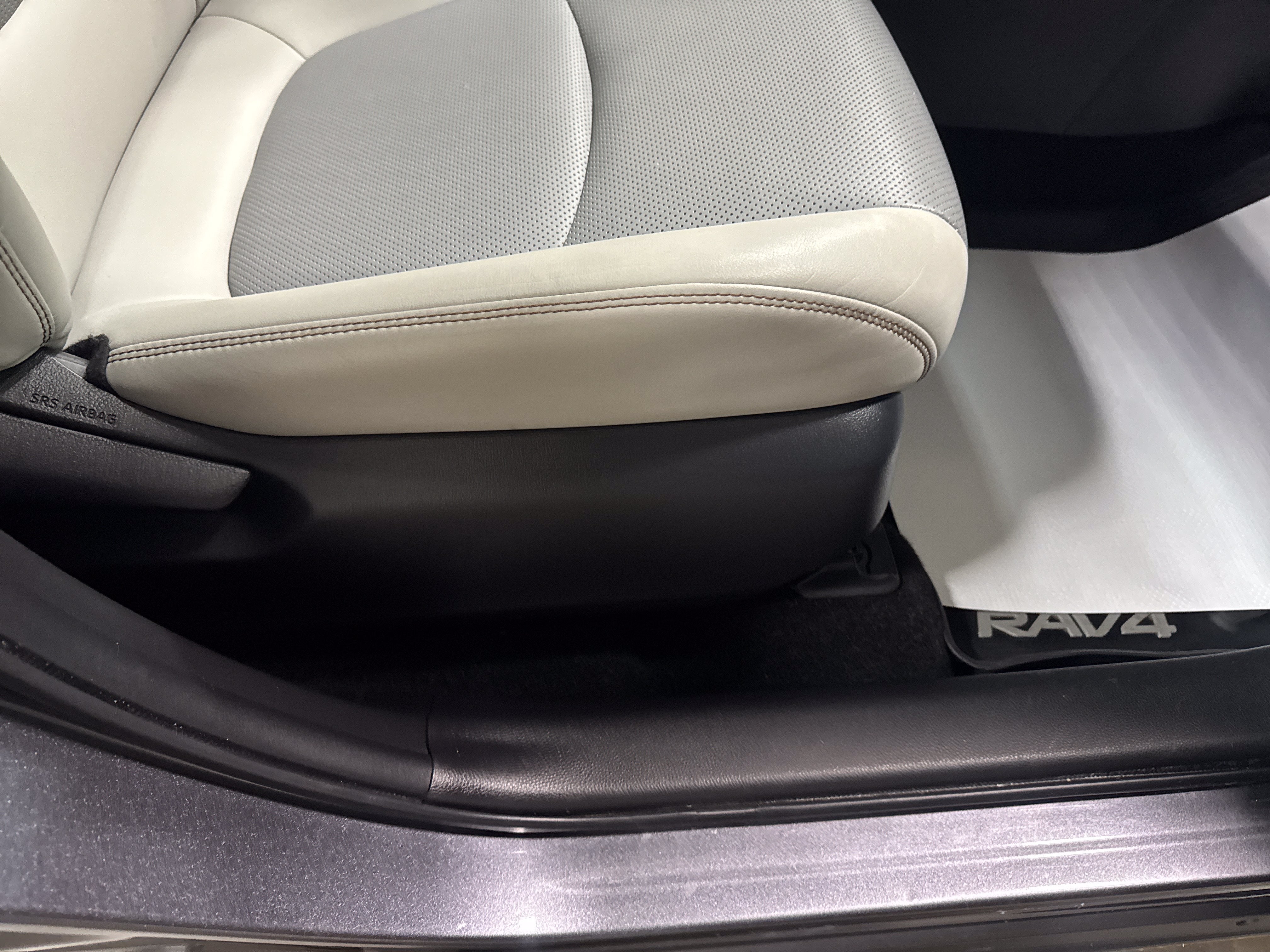 2019 Toyota RAV4 Hybrid Limited