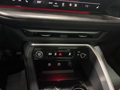 2025 Audi Q5 Premium