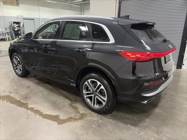 2025 Audi Q5 Premium