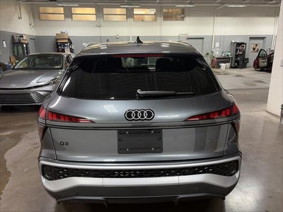2026 Audi Q3 S line