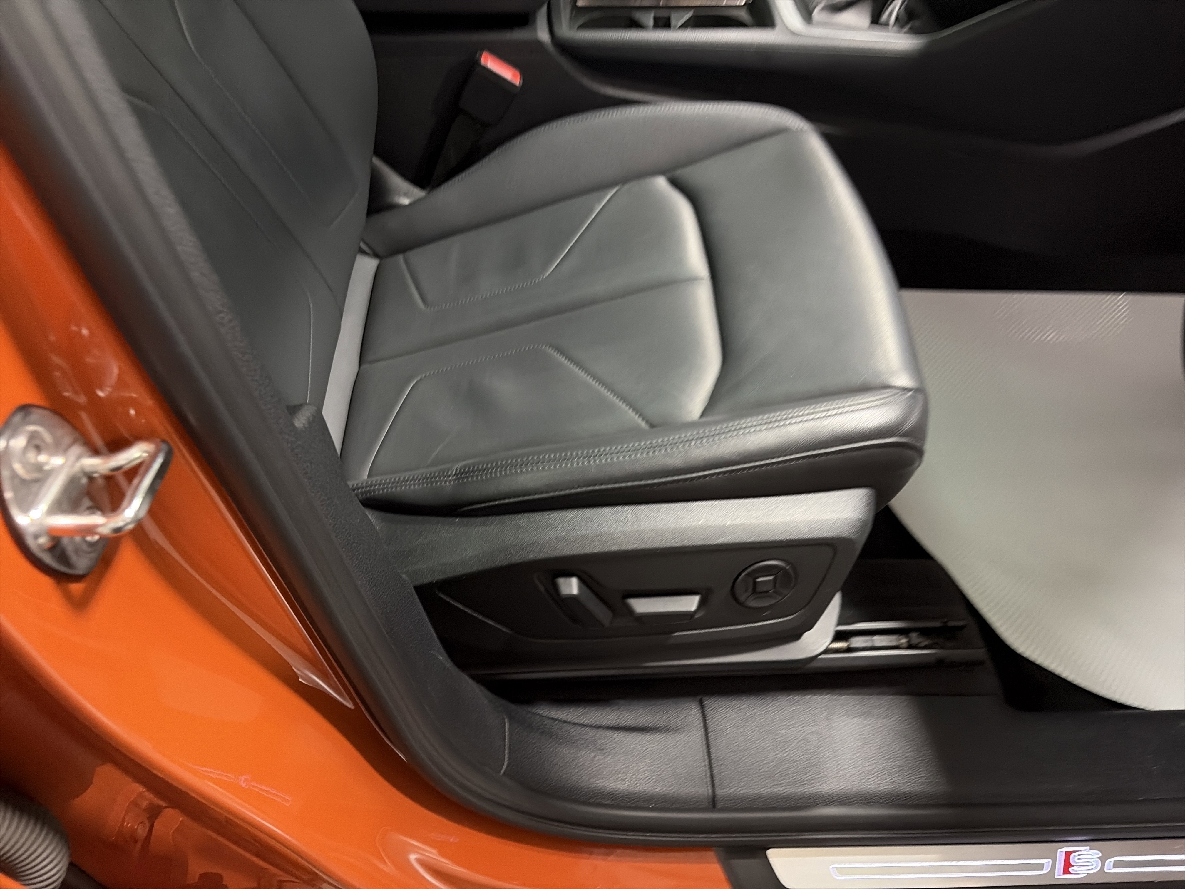 2023 Audi Q3 S line Premium