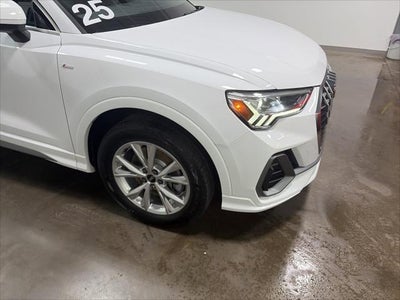 2025 Audi Q3 S line Premium