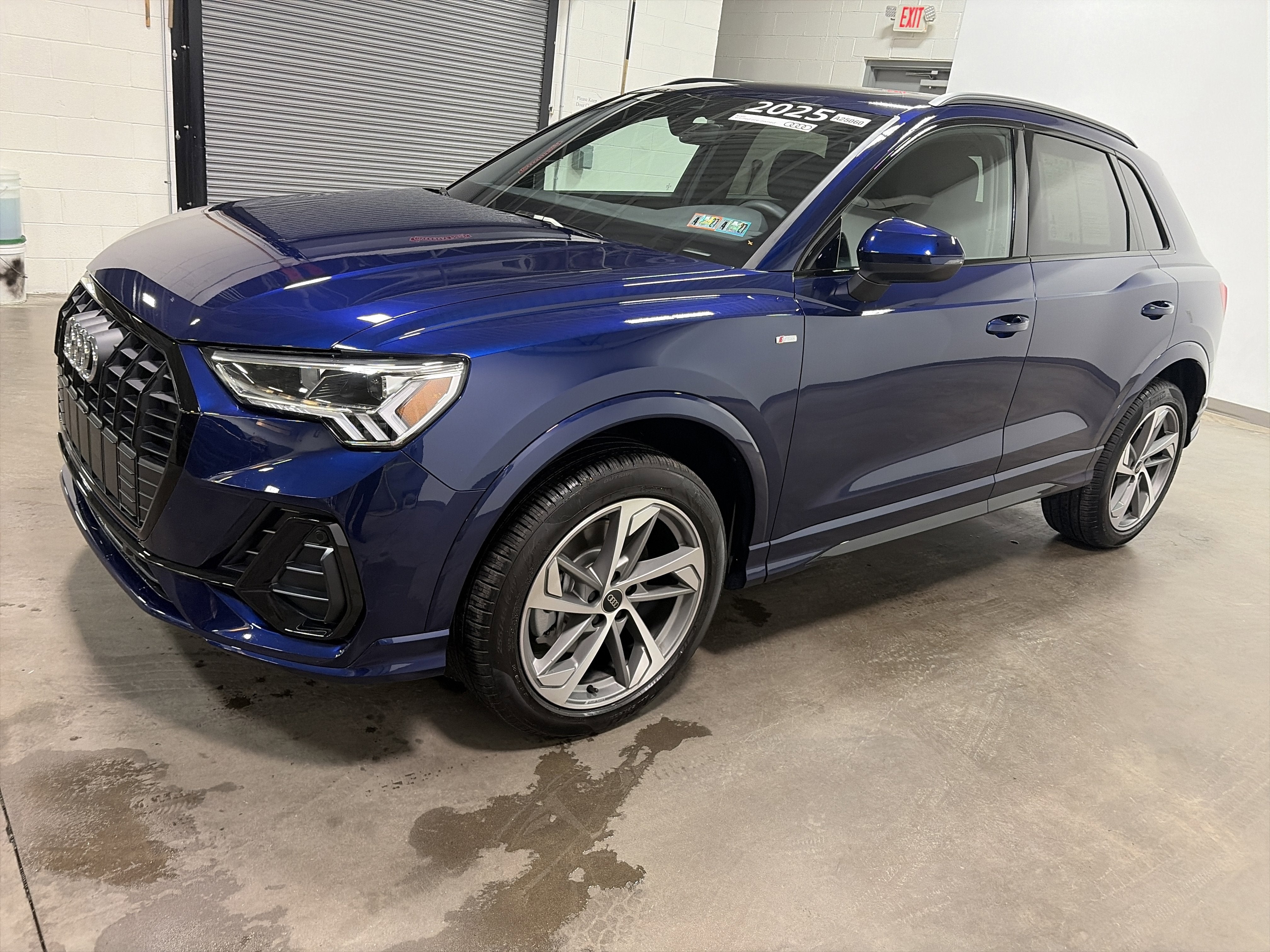 2025 Audi Q3 S line Premium