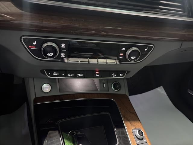 2022 Audi Q5 S line Premium Plus