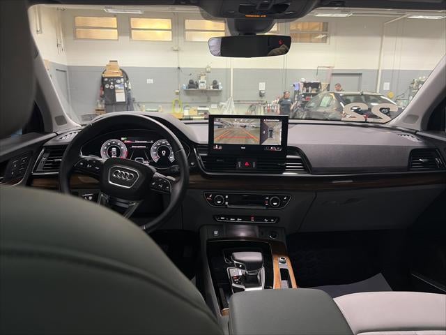 2022 Audi Q5 S line Premium Plus