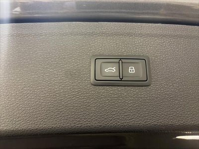 2022 Audi Q5 S line Premium Plus