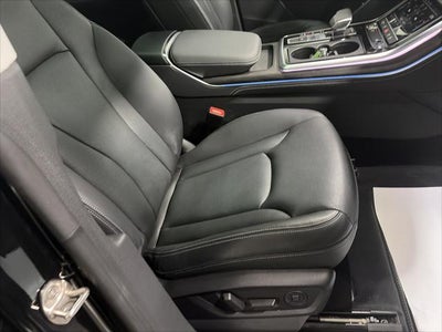 2023 Audi Q8 Premium Plus