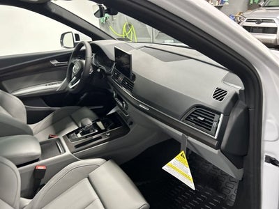 2024 Audi Q5 S line Prestige