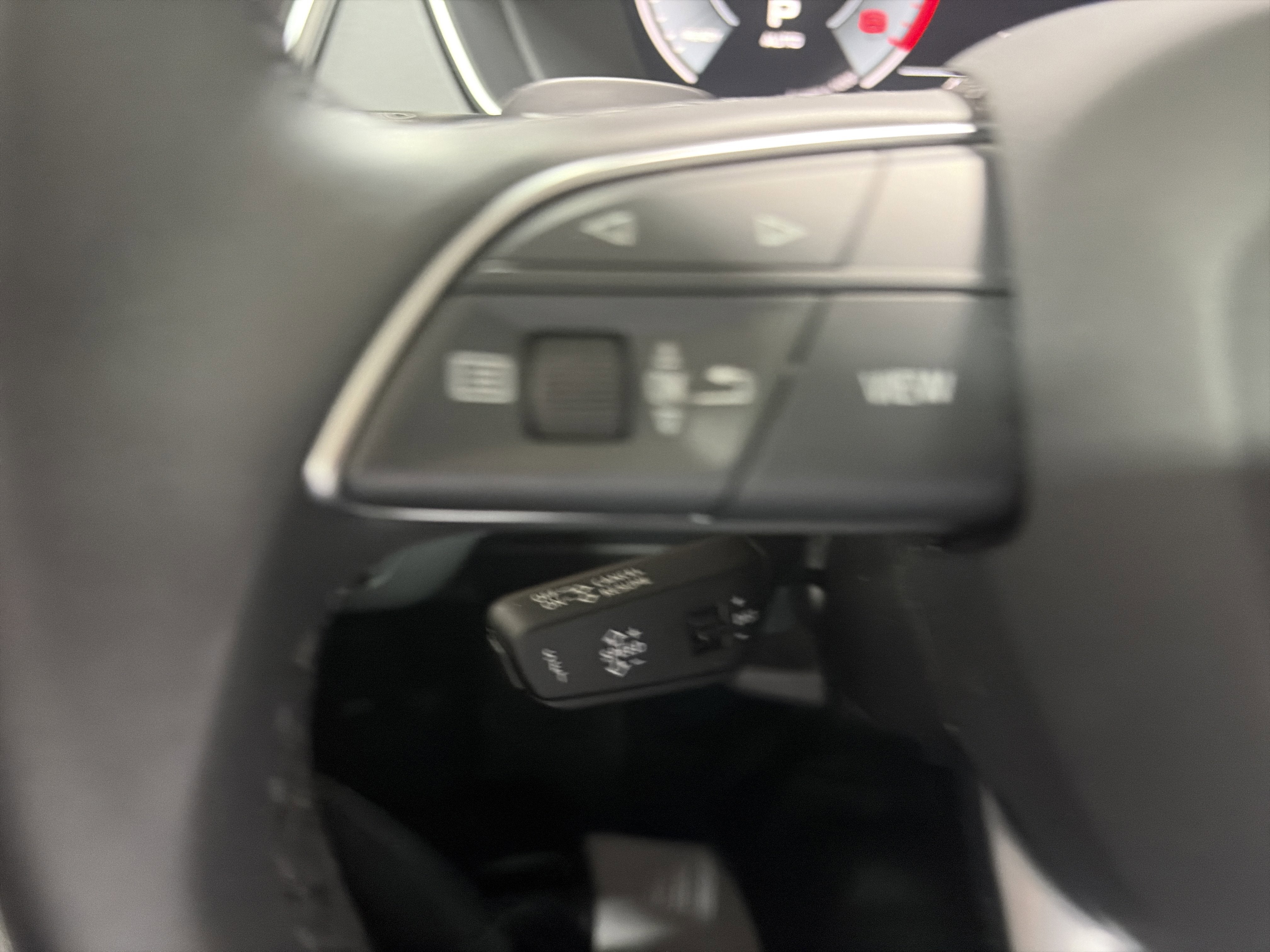 2023 Audi Q5 S line Prestige