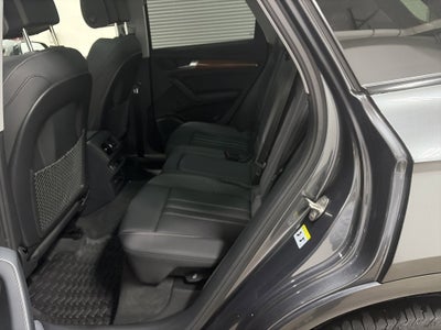 2023 Audi Q5 S line Prestige