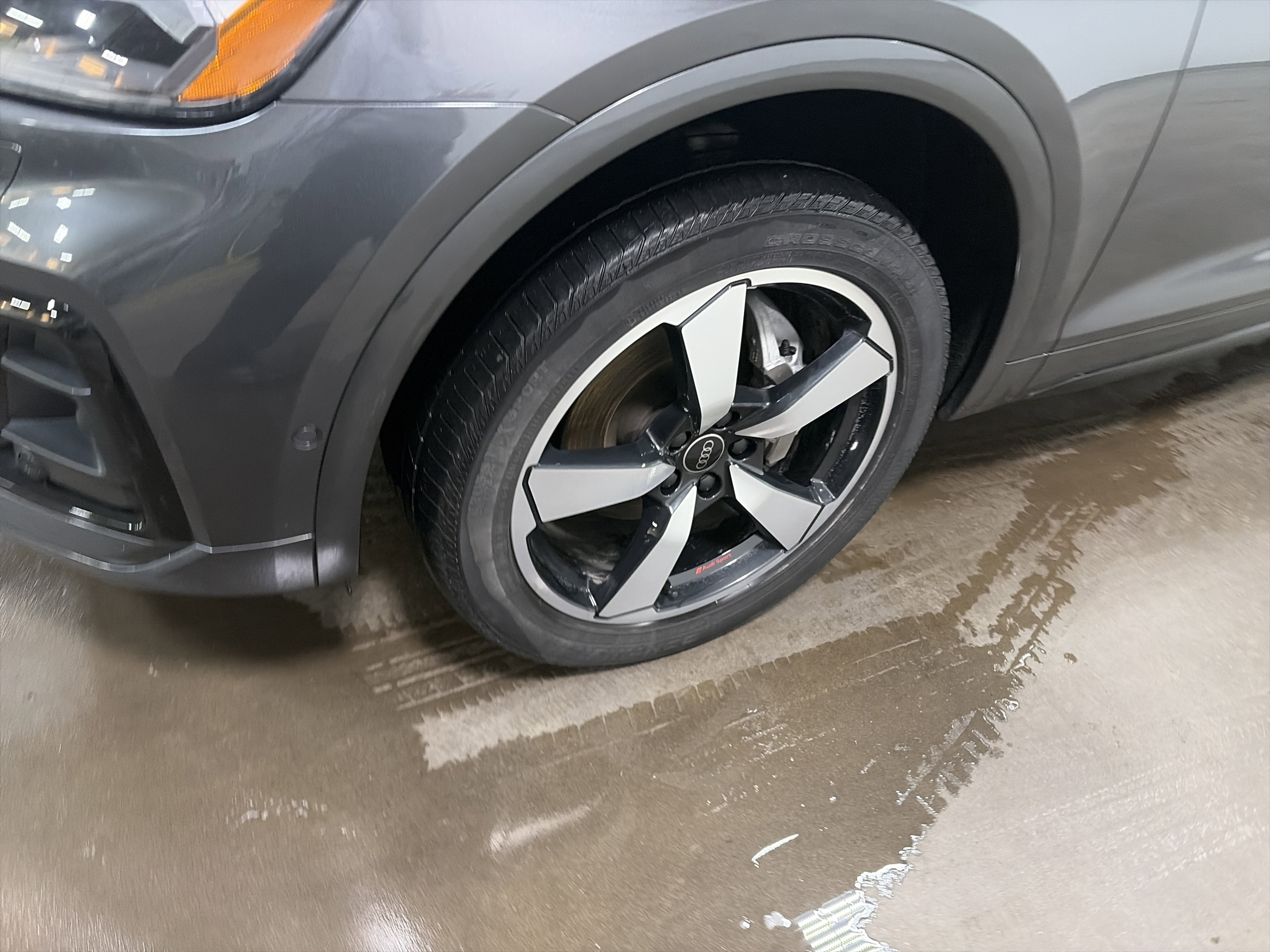 2023 Audi Q5 S line Prestige