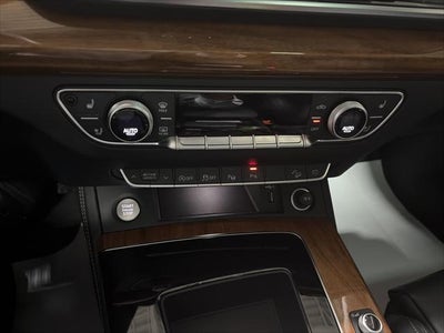 2023 Audi Q5 S line Prestige