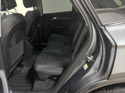 2023 Audi Q5 S line Prestige