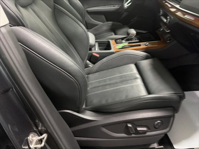 2023 Audi Q5 S line Prestige