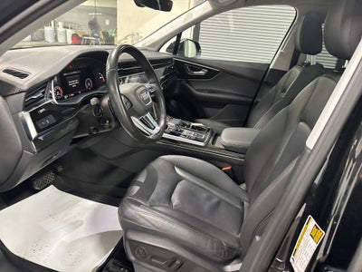 2023 Audi Q7 Premium Plus