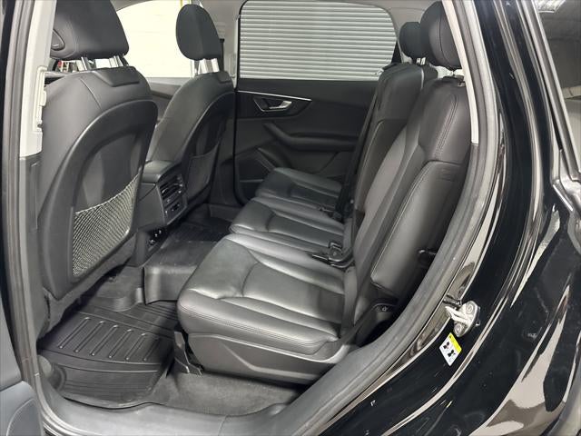 2023 Audi Q7 Premium Plus