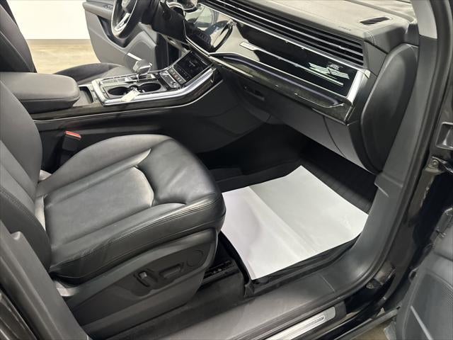 2023 Audi Q7 Premium Plus