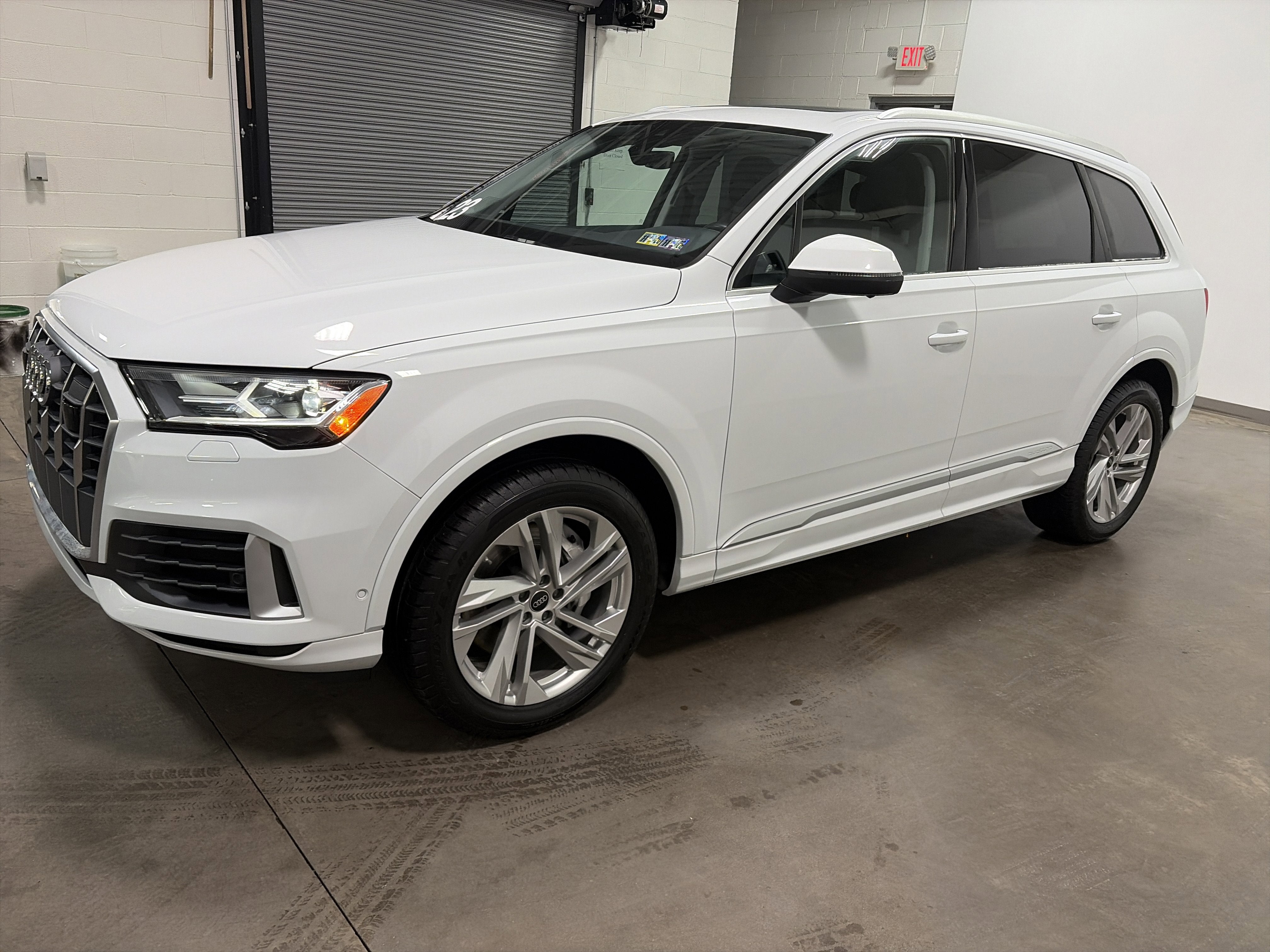 2023 Audi Q7 Premium Plus