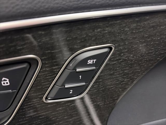 2023 Audi Q7 Premium Plus