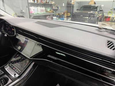 2023 Audi Q7 Premium Plus