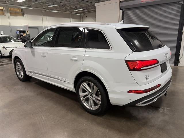 2023 Audi Q7 Premium Plus