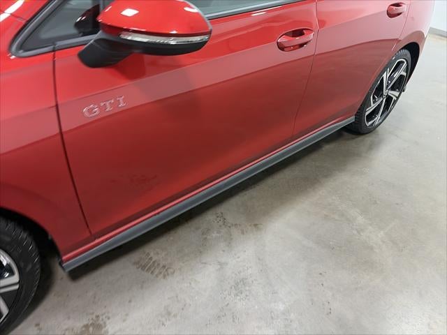 2025 Volkswagen Golf GTI SE