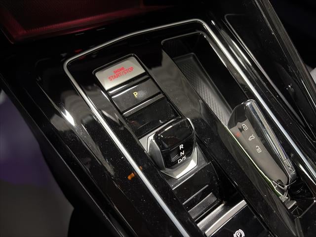 2025 Volkswagen Golf GTI SE