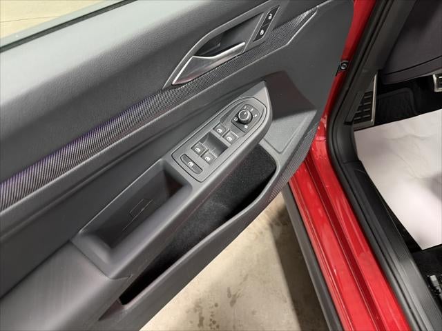 2025 Volkswagen Golf GTI SE