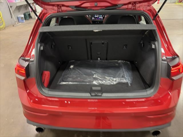 2025 Volkswagen Golf GTI SE