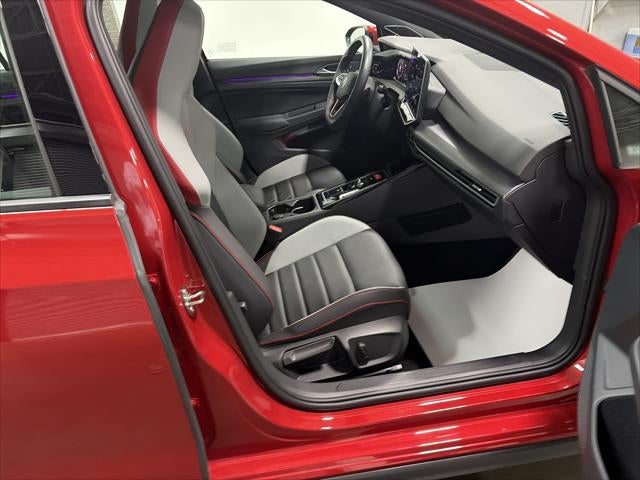 2025 Volkswagen Golf GTI SE