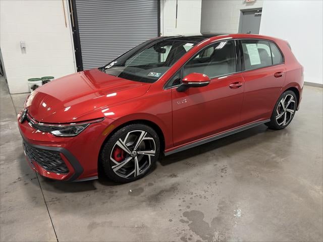 2025 Volkswagen Golf GTI SE