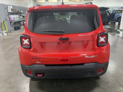 2023 Jeep Renegade Trailhawk