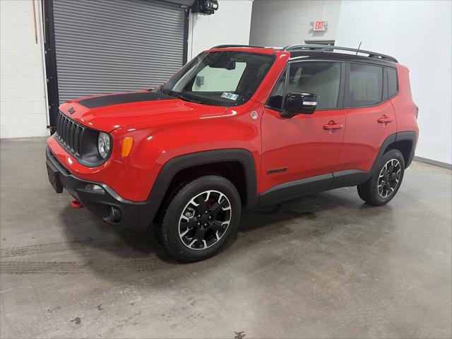2023 Jeep Renegade Trailhawk